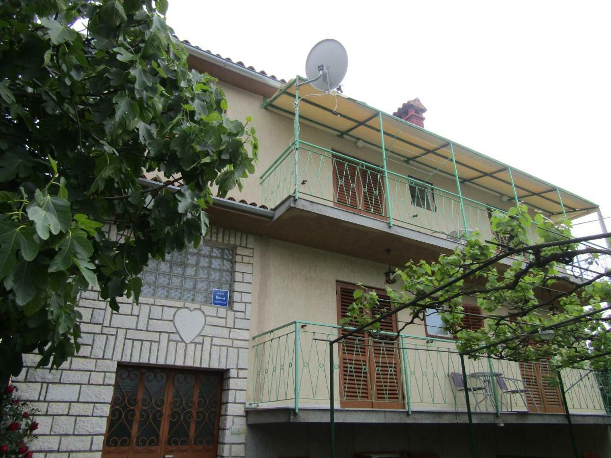 Green Gardens 2 Ровинь Экстерьер фото