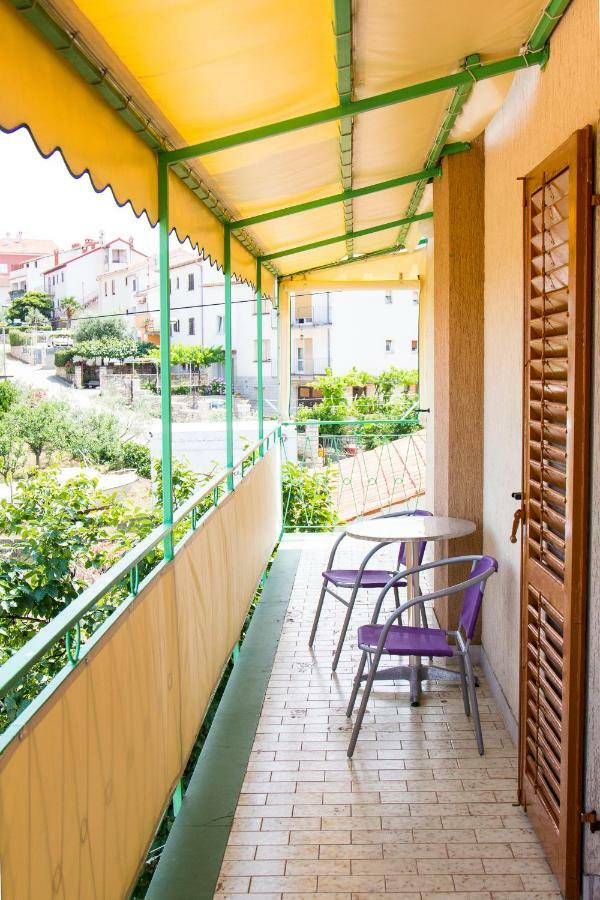 Green Gardens 2 Ровинь Экстерьер фото